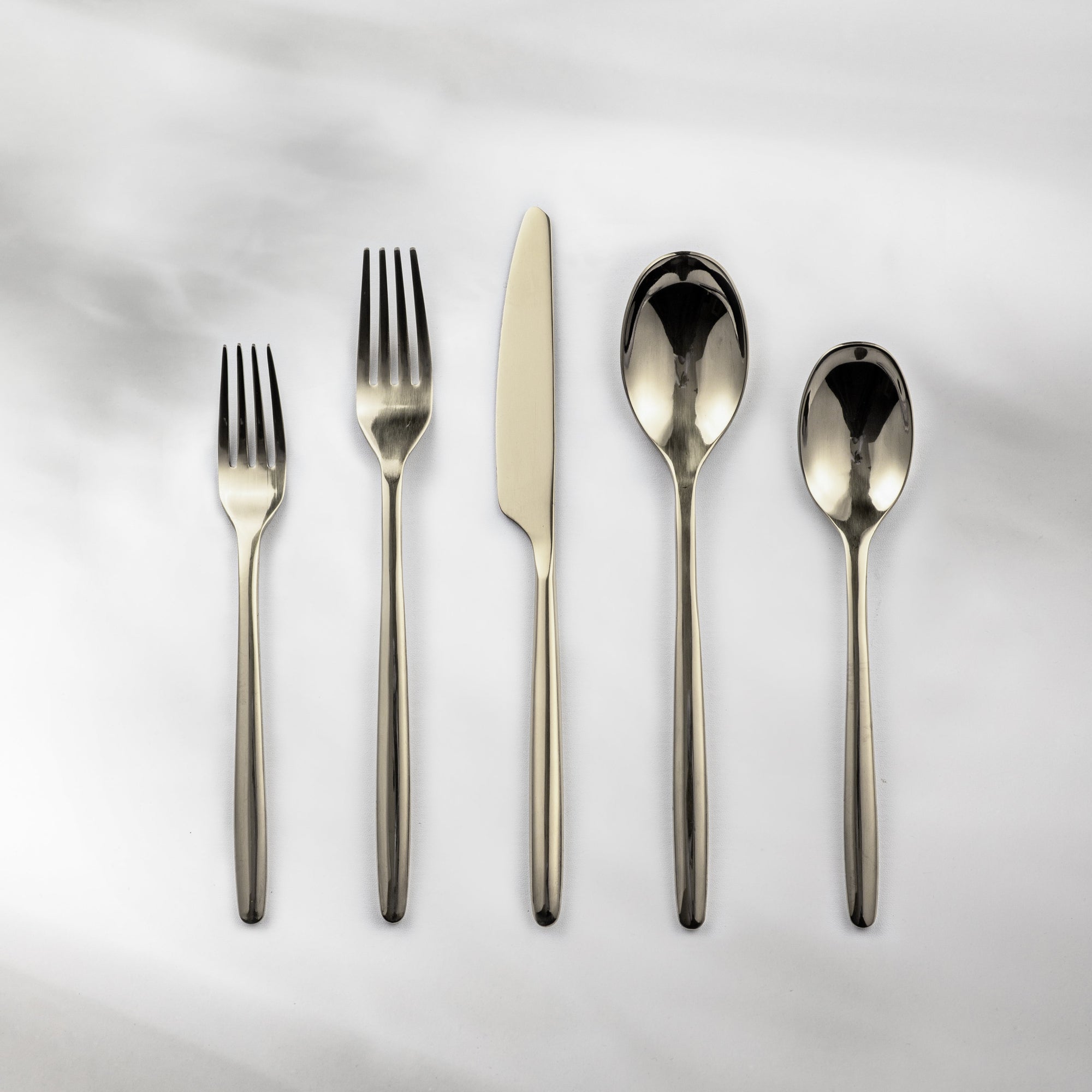 Ava Flatware Mirror Finish