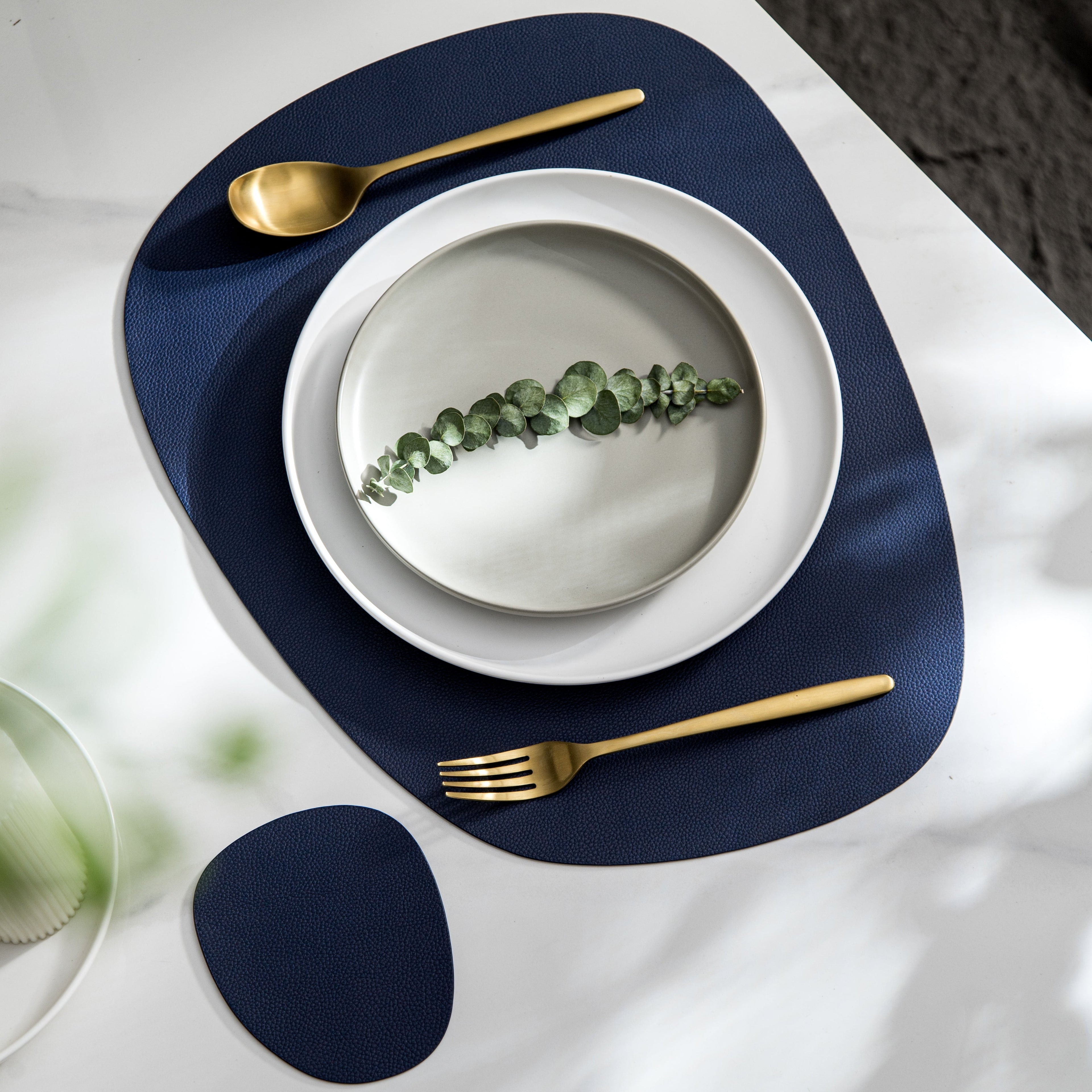 Contemporary Leather Placemats and Coasters 2.0