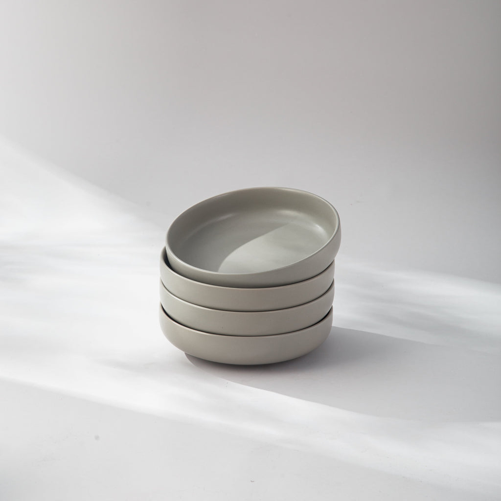 Minimalist Dinner Bowl