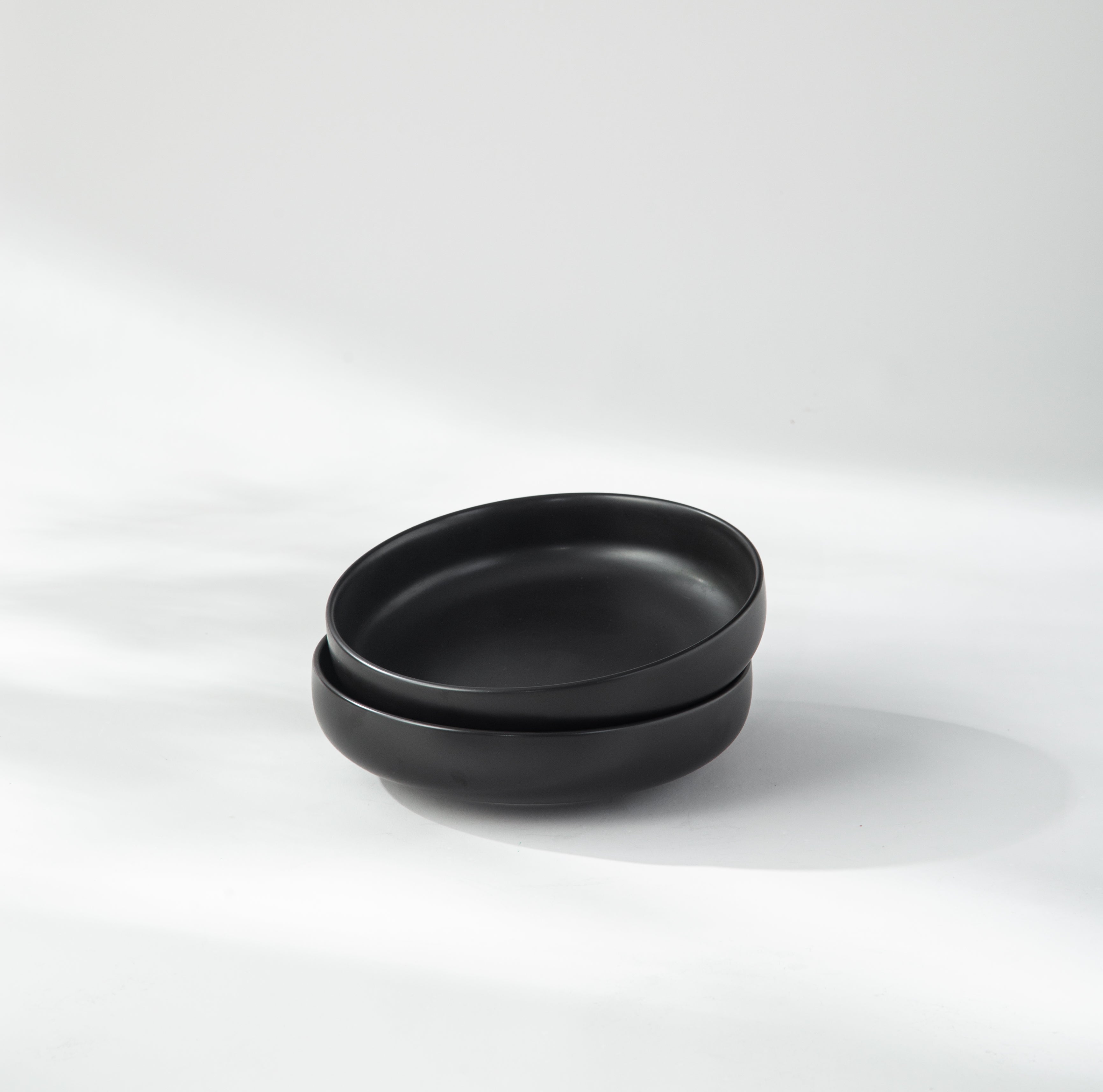 Minimalist Dinner Bowl