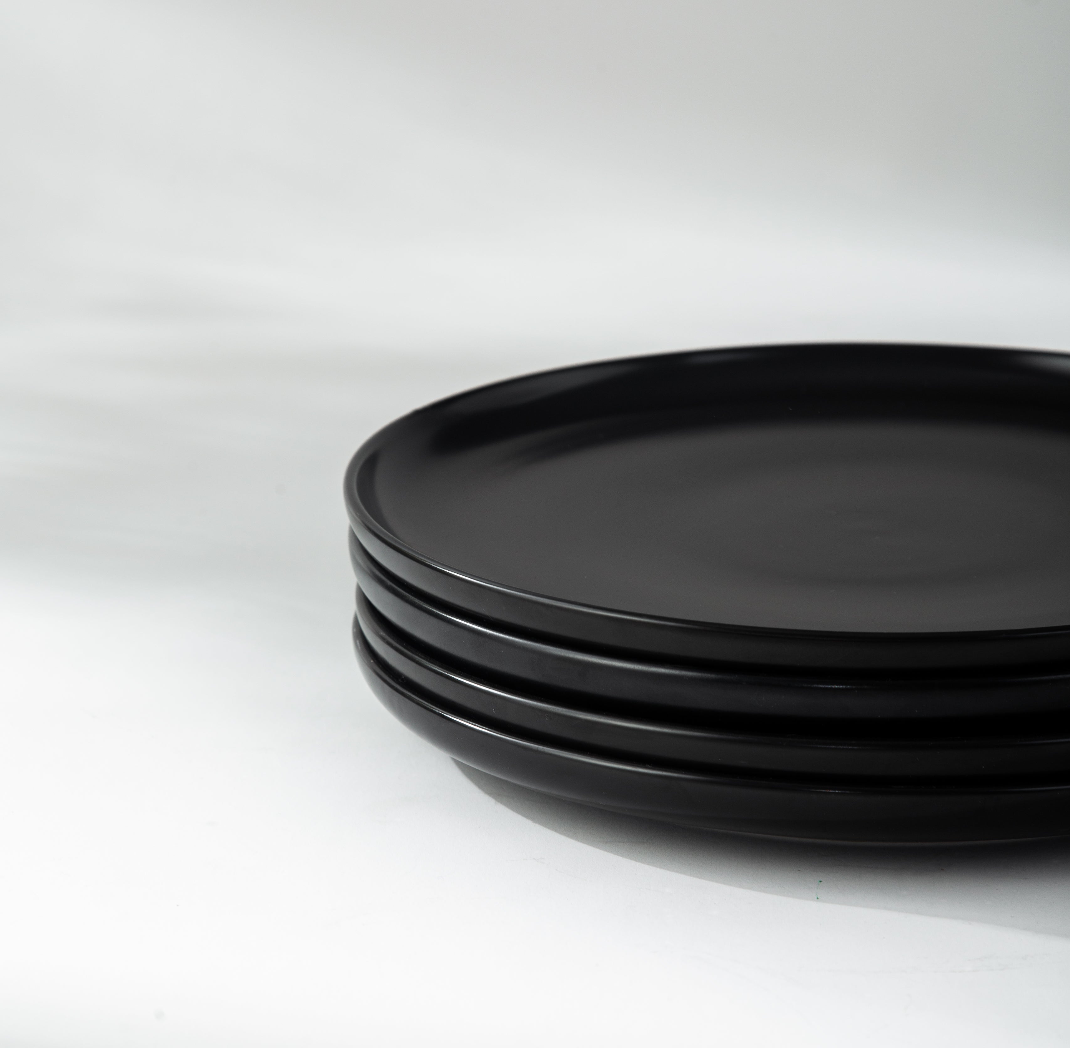 Minimalist Dinner Plate
