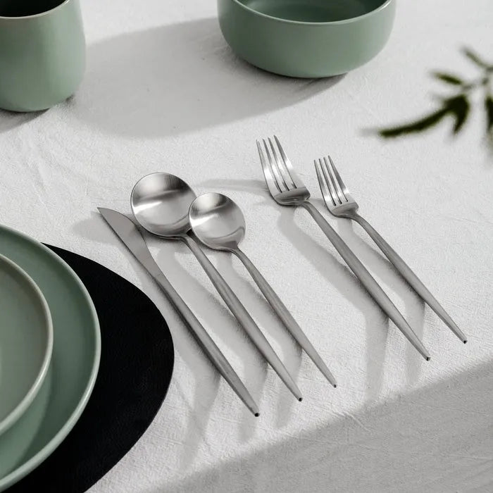 Minimalist Flatware