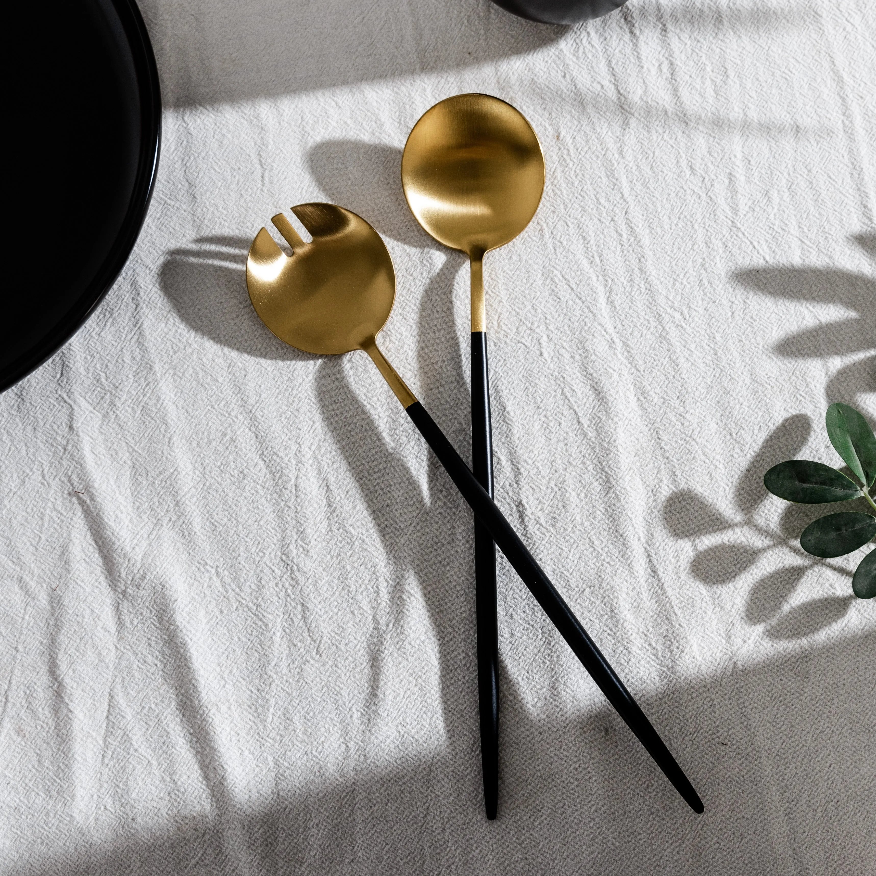 Gilded Serving Utensils & Salad Servers